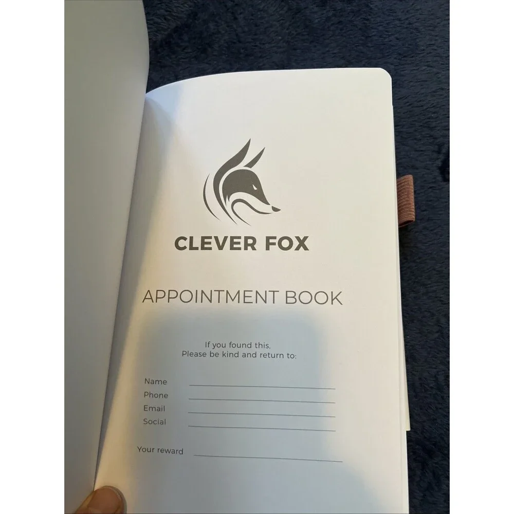 Clever Fox Appointment Book – Hourly Schedule Planner 15-Minute : Medium